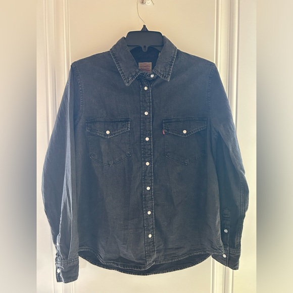 Levi’s Strauss Women’s Black Denim in Size Medium - Picture 1 of 3